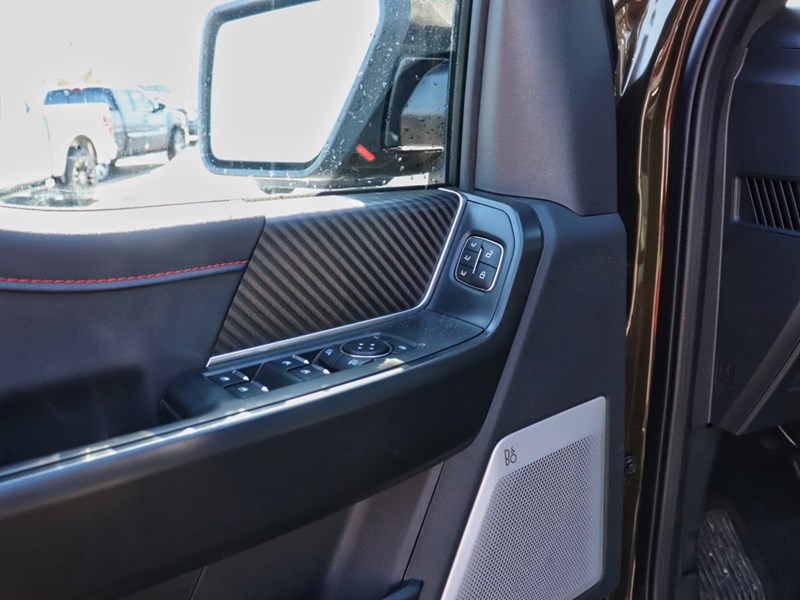 2025 Ford F-150 Raptor | 4X4 | 3.5L | 802A | ROOF | 17s