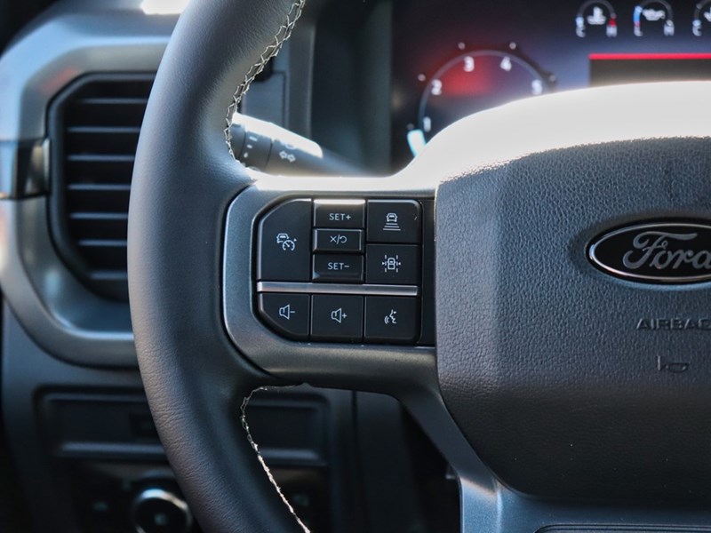2025 Ford F-150 XLT | 4X4 | 3.5L | 302A |BLK PK PLUS | BED UTL
