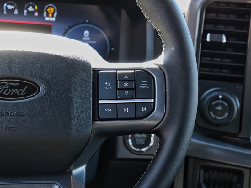 2025 Ford F-150 XLT | 4X4 | 3.5L | 302A |BLK PK PLUS | BED UTL