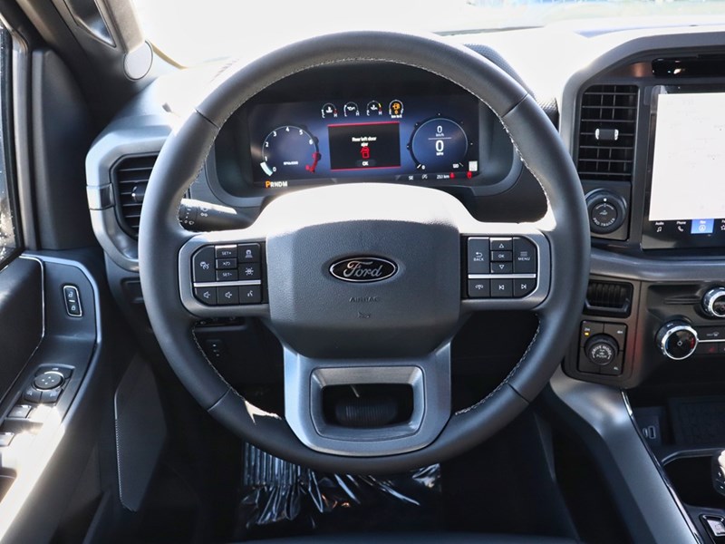 2025 Ford F-150 XLT | 4x4 | 5.0L | 303A | BLK PK PLS | ROOF | FX4