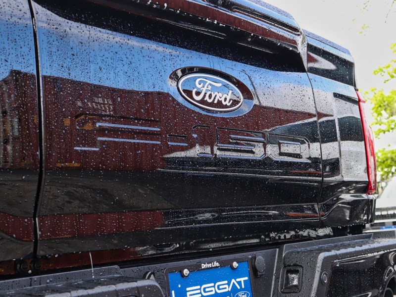 2025 Ford F-150 LARIAT | 4X4 | HYRBID |502A |BLK PK |ROOF |BD UTL