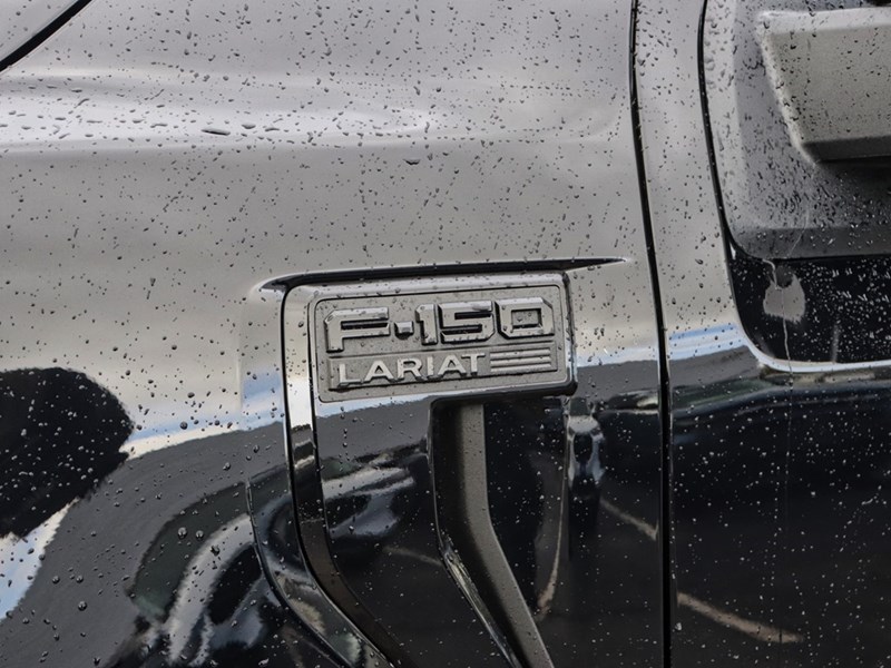 2025 Ford F-150 LARIAT | 4X4 | HYRBID |502A |BLK PK |ROOF |BD UTL