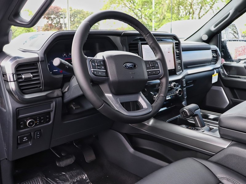 2025 Ford F-150 LARIAT | 4X4 | HYRBID |502A |BLK PK |ROOF |BD UTL