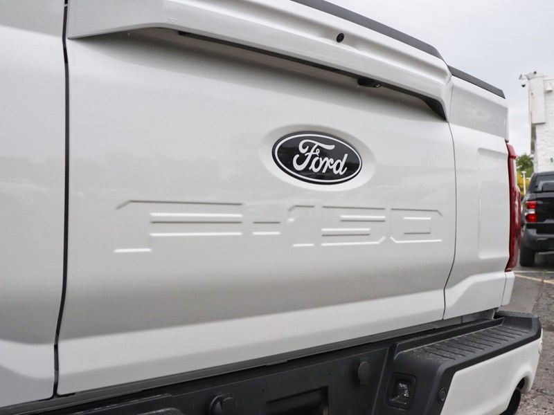 2025 Ford F-150 LARIAT | 4X4 | 5.0L | 502A | ROOF|BLK PK |BD UTL