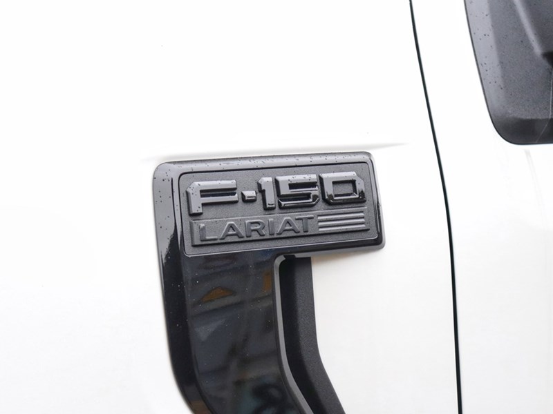 2025 Ford F-150 LARIAT | 4X4 | 5.0L | 502A | ROOF|BLK PK |BD UTL