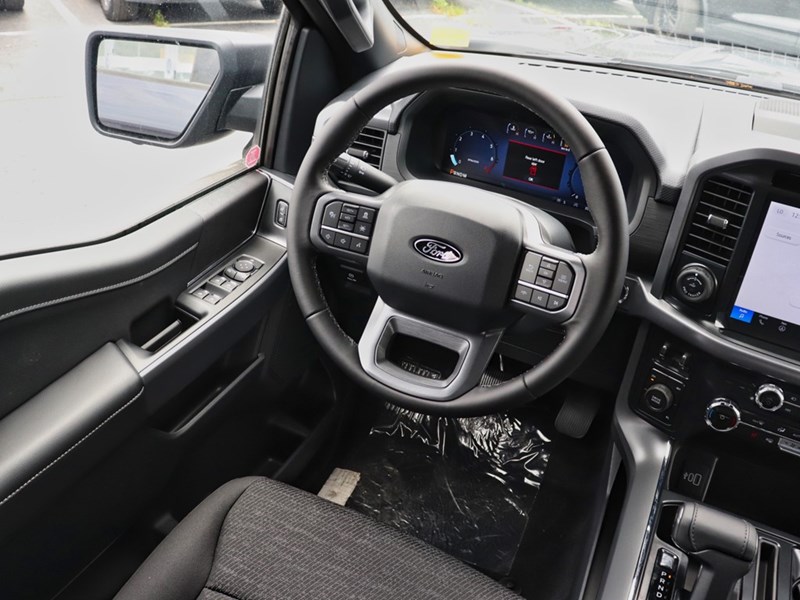 2025 Ford F-150 XLT | 4X4 | 2.7L | 302A | BLK PK PLUS | 360 | 20s