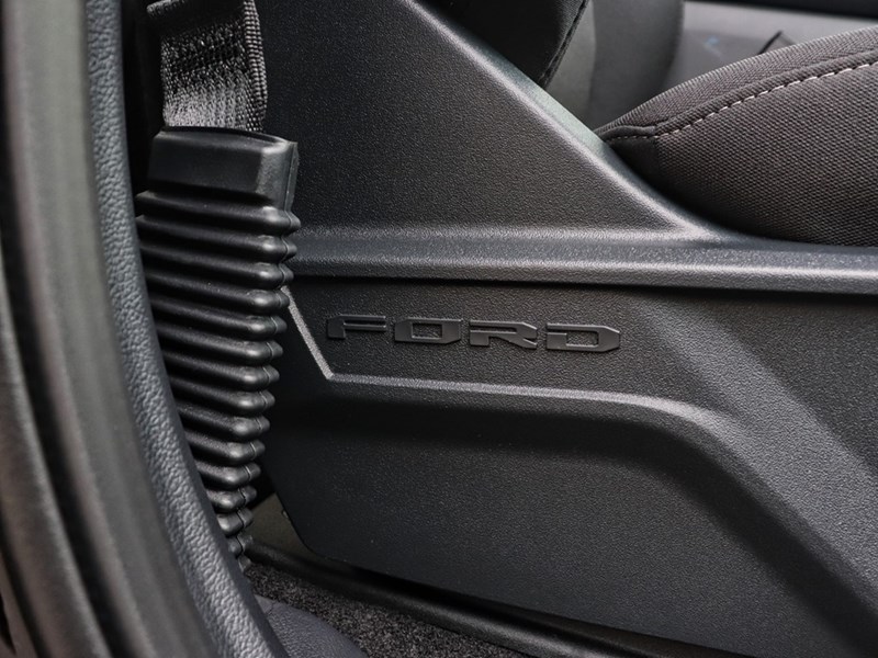 2025 Ford F-150 XLT | 4X4 | 2.7L | 302A | BLK PK PLUS | 3.55 | 20s