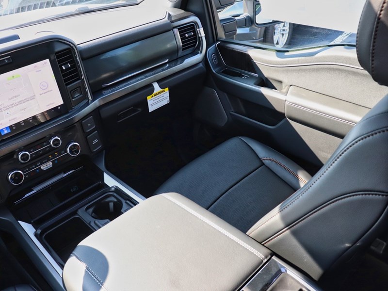 2025 Ford F-250 LARIAT | 4X4 | 6.7L | BLK PK | ROOF | ULTIMATE PKG