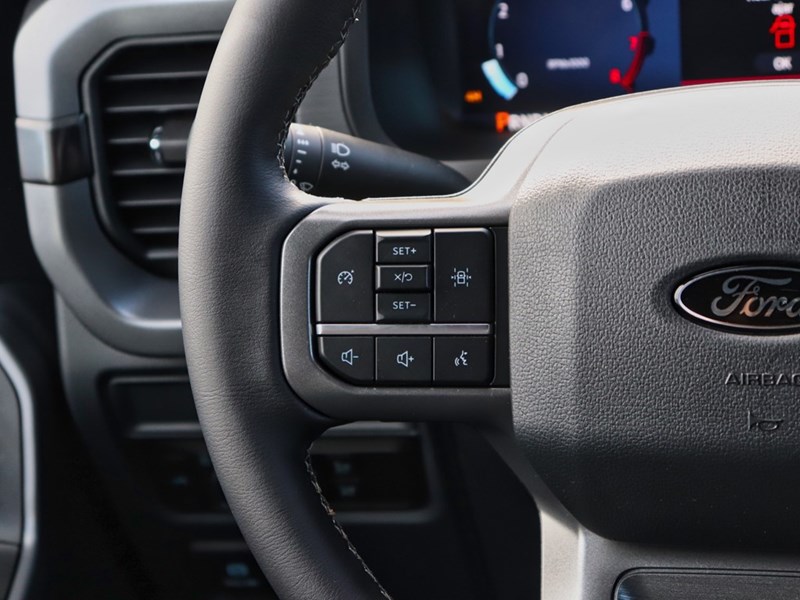 2025 FORD F-150 XLT | 4X4 | 5.0L | 301A | BLK PK | BED UTL | 18S