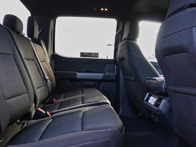 2025 FORD F-150 XLT | 4X4 | 5.0L | 301A | BLK PK | BED UTL | 18S