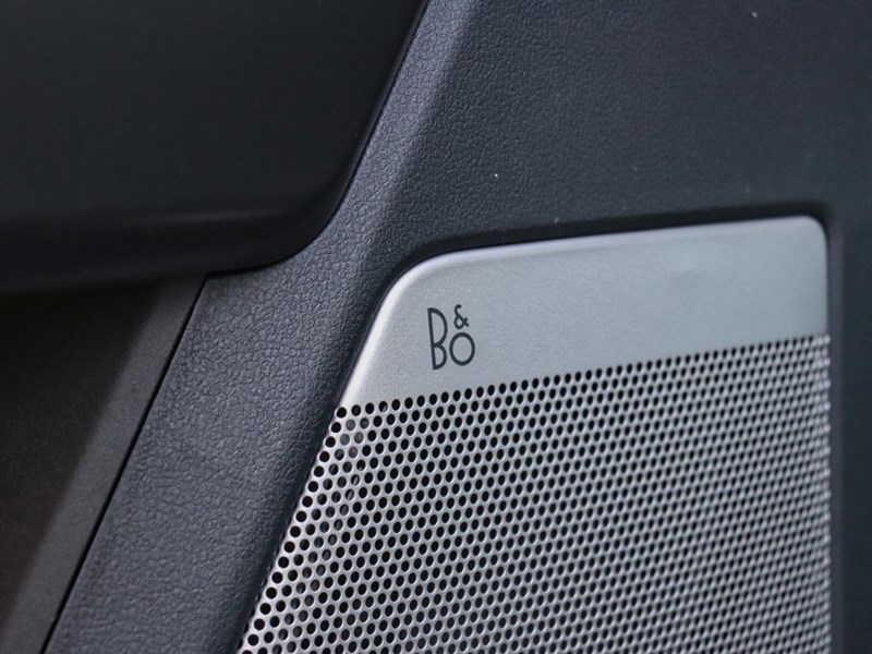 2025 FORD F-150 LARIAT | 4X4 | 3.5L | 501A | BLK PKG | ROOF | 20S