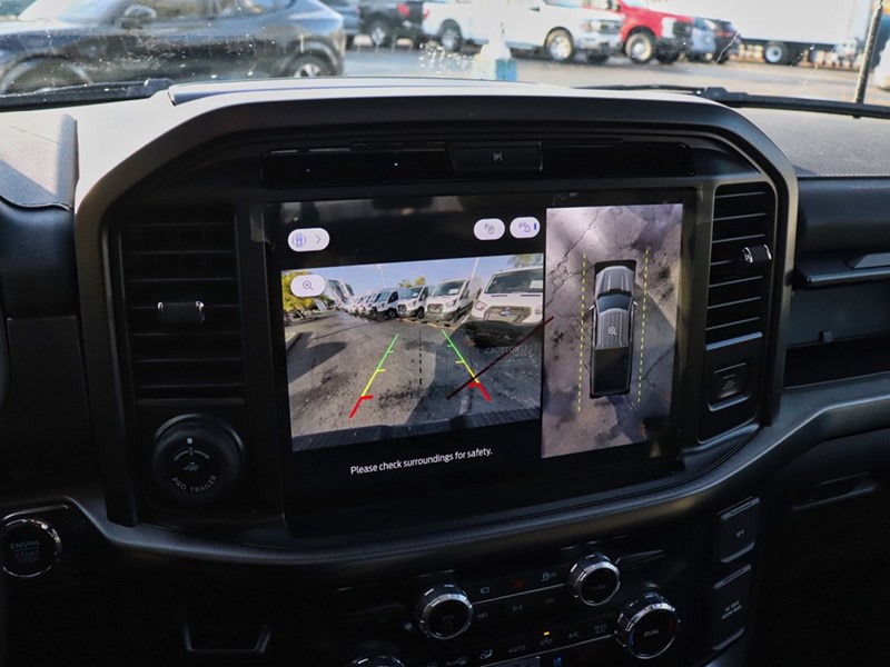 2025 FORD F-150 LARIAT | 4X4 | 3.5L | 501A | BLK PKG | ROOF | 20S