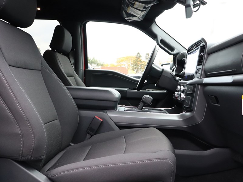 2025 FORD F-150 XLT | 4X4 | 3.5L | 302A | BLK PK PLS | 20S