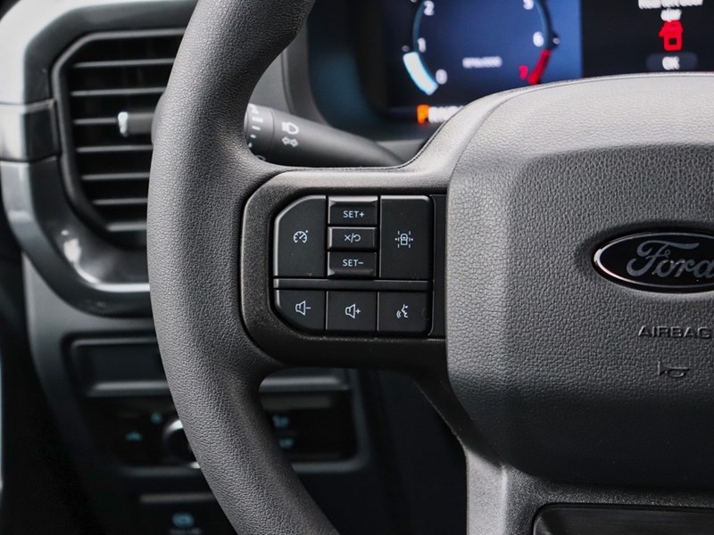 2025 FORD F-150 STX | 4X4 | 2.7L | 200A | BLK PK | BLIS | 20S