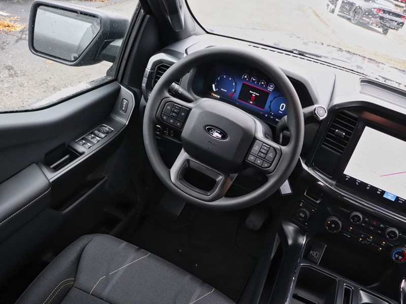 2025 FORD F-150 STX | 4X4 | 2.7L | 200A | BLK PK | BLIS | 20S