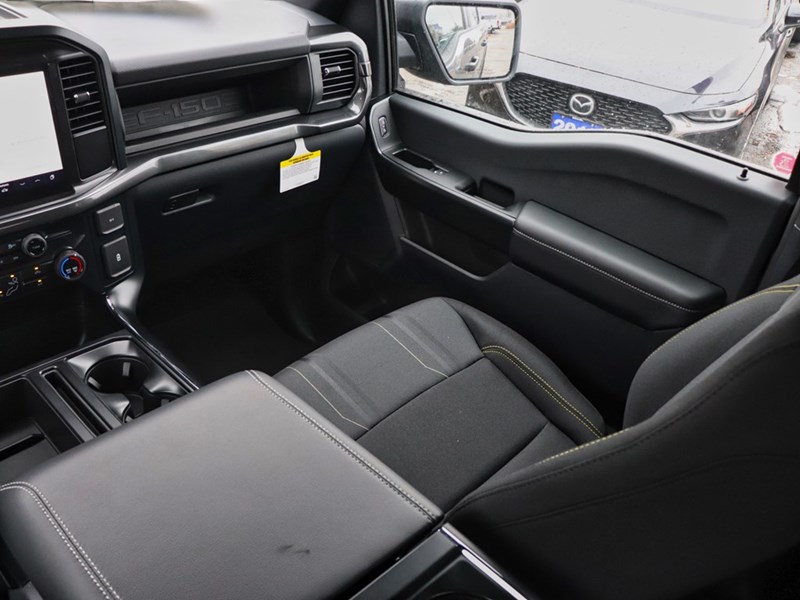 2025 FORD F-150 STX | 4X4 | 2.7L | 200A | BLK PK | BLIS | 20S