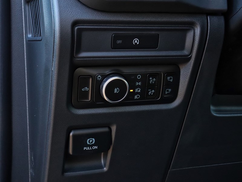 2025 FORD F-150 XLT | 4X4 | 5.0L | 302A | BLK PKG | 360 | 18S