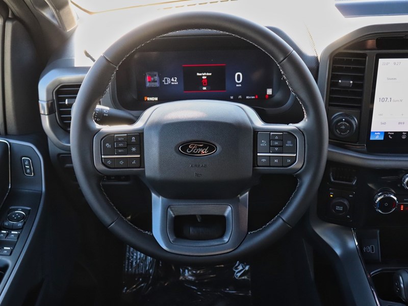 2025 FORD F-150 XLT | 4X4 | 5.0L | 302A | BLK PKG | 360 | 18S