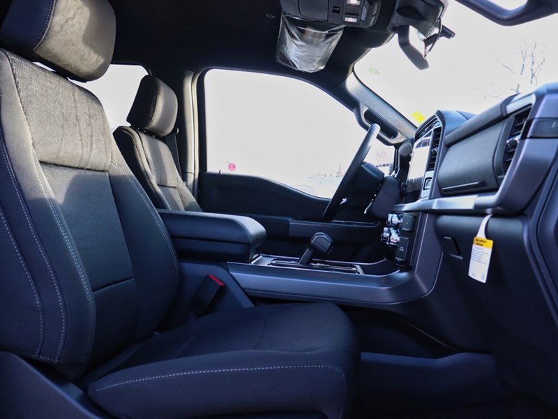 2025 FORD F-150 XLT | 4X4 | 2.7L | 302A | BLK PK PLS | BED UTL|20S
