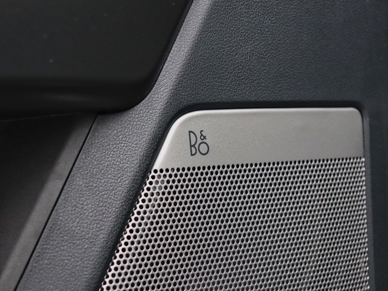 2025 Ford F-150 LARIAT | 4X4 | 3.5L | 501A | BLK PK | ROOF | 20s