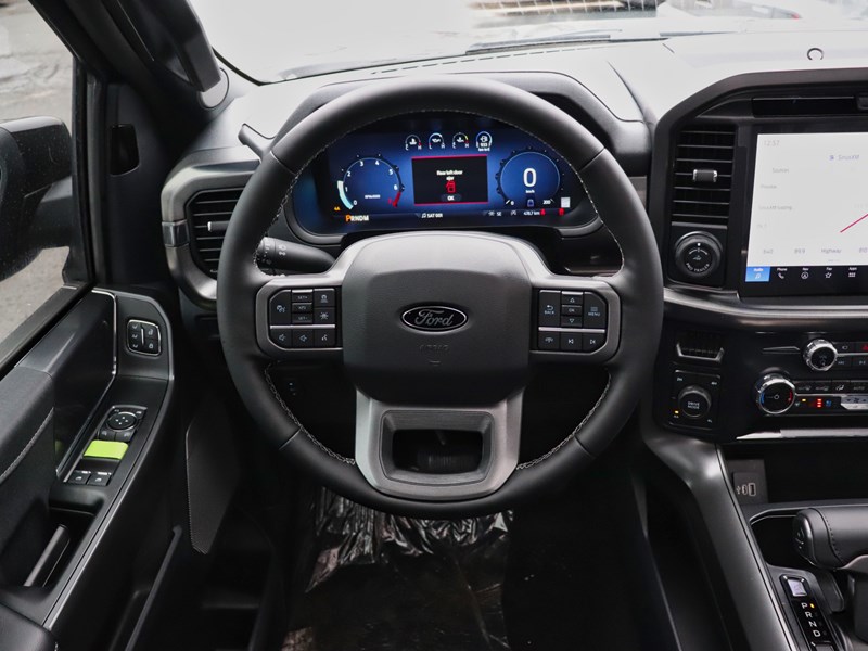 2025 Ford F-150 LARIAT | 4X4 | 3.5L | 501A | BLK PK | ROOF | 20s