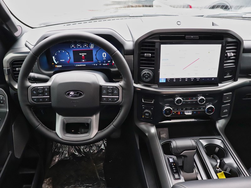 2025 Ford F-150 LARIAT | 4X4 | 3.5L | 501A | BLK PK | ROOF | 20s