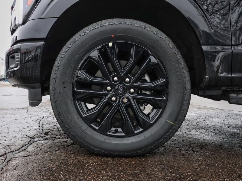 2025 Ford F-150 LARIAT | 4X4 | 3.5L | 501A | BLK PK | ROOF | 20s