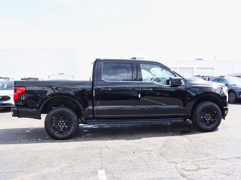 2025 Ford F-150 Lightning XLT | 4X4 | STD BAT | 311A | TLGT STEP | MB PWR CO