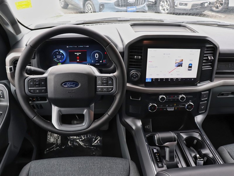 2025 Ford F-150 Lightning XLT | 4X4 | STD BAT | 311A | TLGT STEP | MB PWR CO