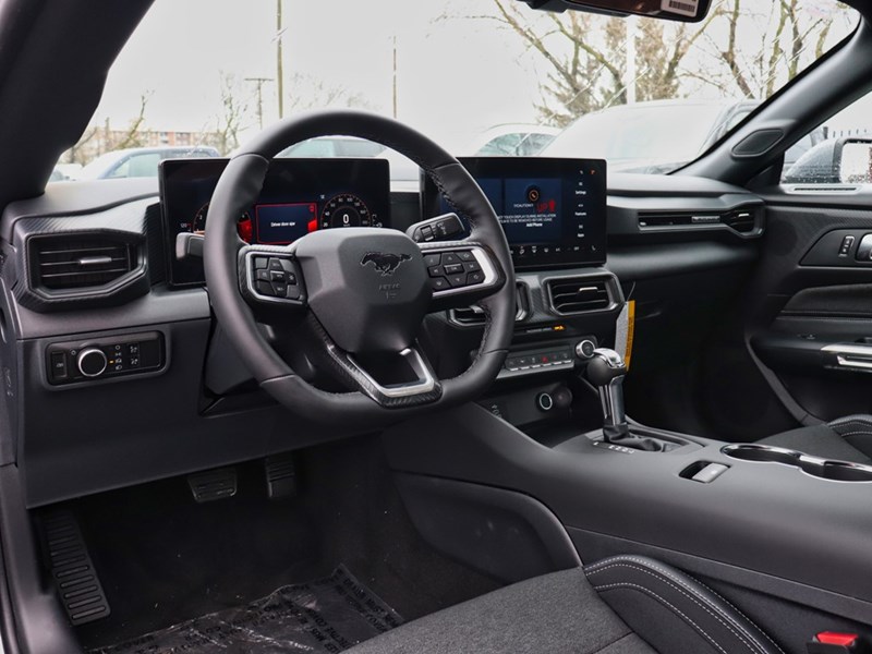 2025 Ford Mustang EcoBoost Fastback | 2.3L | 101A | 10-SPD AUTO
