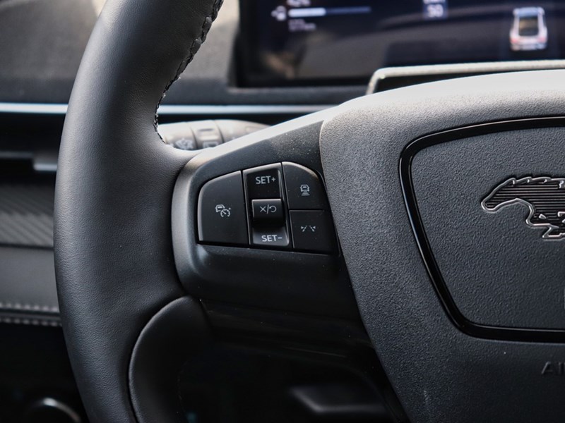 2025 Ford Mustang Mach-E Select | AWD | STD BAT | COMF PKG | MB PWR CORD