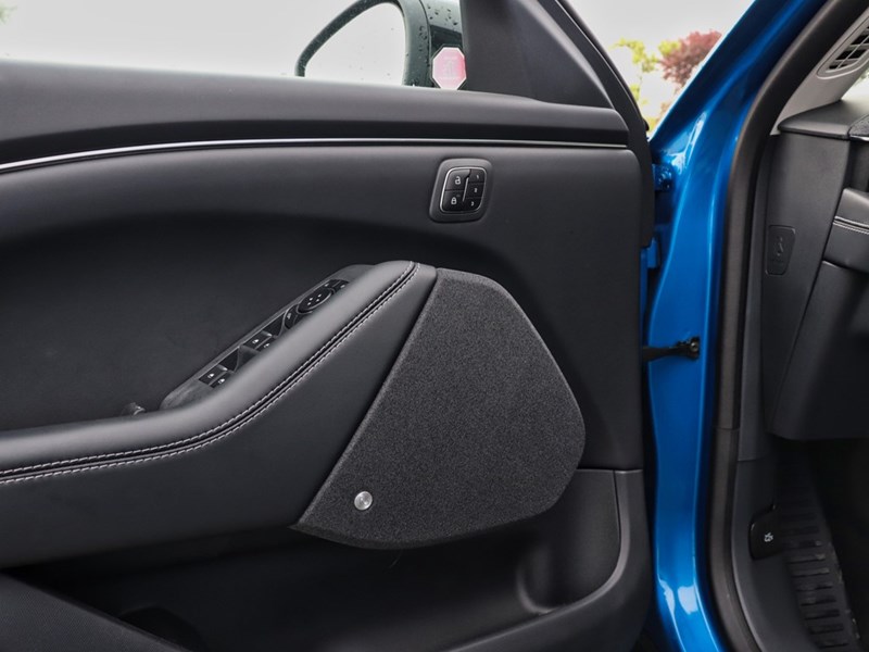 2025 Ford Mustang Mach-E Premium | AWD | EXT BAT | GLASS ROOF | MB PWR CORD