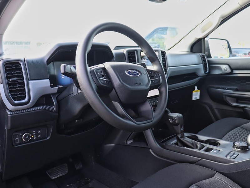 2025 Ford Ranger STX | 4X4 | 2.3L | RUN BRDS | TOW PKG | 17s