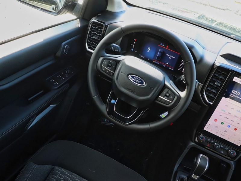 2025 FORD RANGER XLT | 4X4 | 2.7L | 301A | RUNN BRDS | TOW PK | 17S