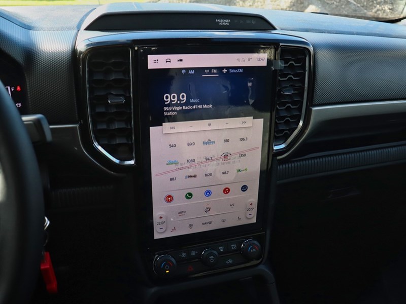 2025 FORD RANGER XLT | 4X4 | 2.7L | 301A | RUNN BRDS | TOW PK | 17S