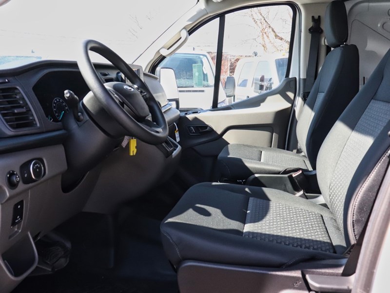 2025 Ford Transit-250 Cargo T-250 130
