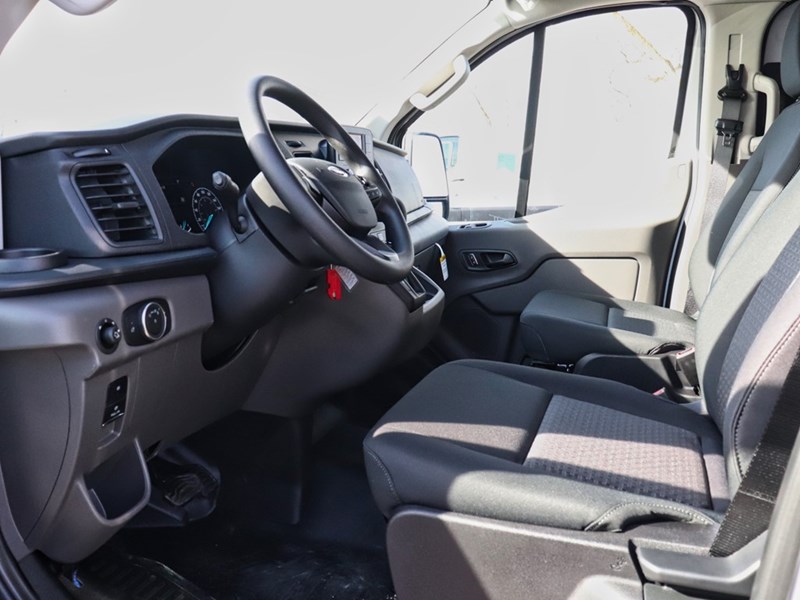 2025 Ford Transit-250 Cargo T-250 130