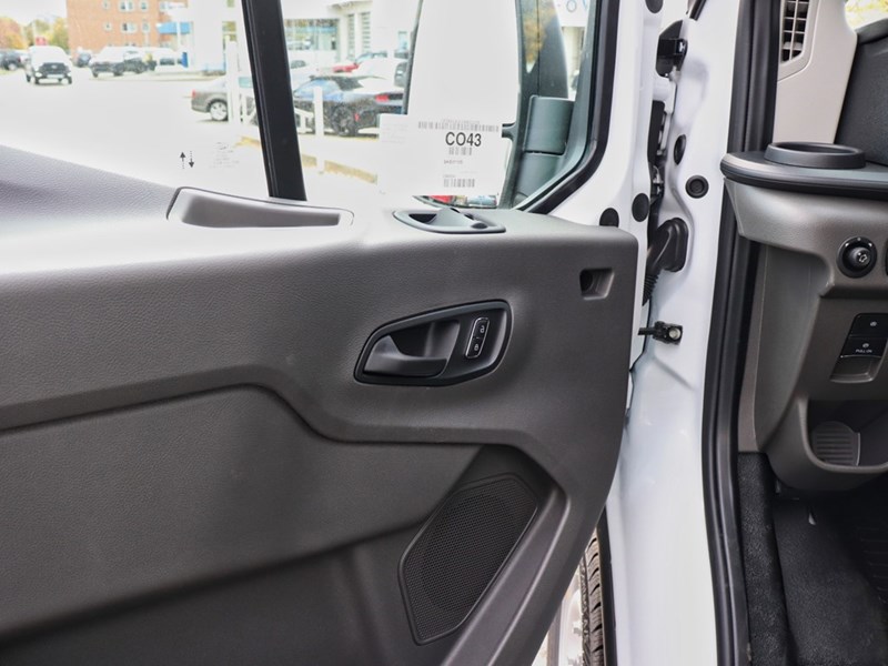 2025 FORD TRANSIT-250 CARGO T-250 148