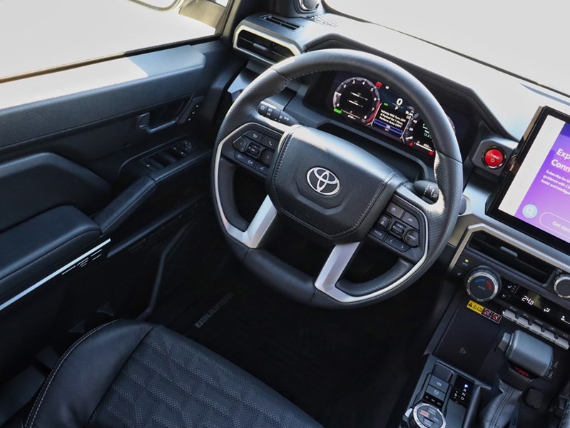 2025 Toyota 4Runner Hybrid Hybrid | 4WD | Roof | Leather | Jbl | Adptv Cruise