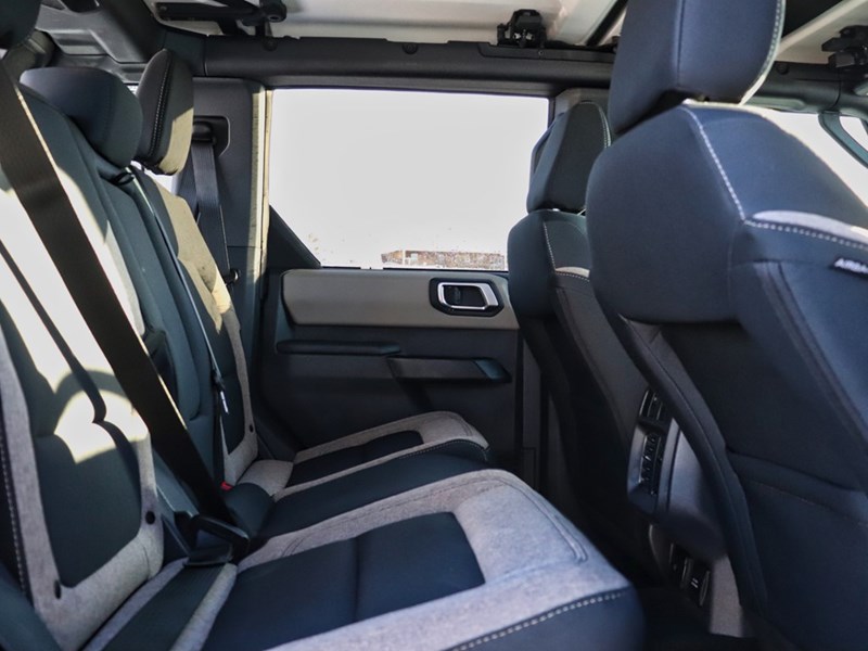 2026 Ford Bronco Big Bend | 4x4 | 2.3L | HARD TOP | BLK PKG  | 32s|