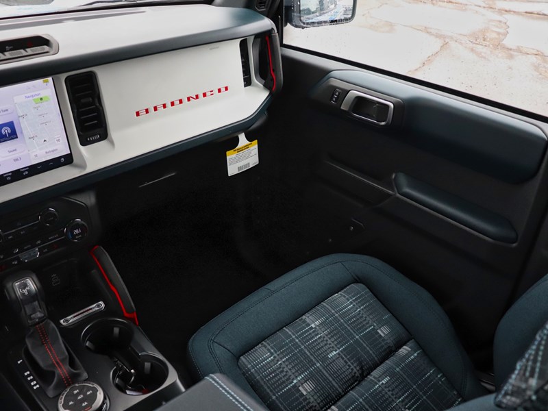 2026 Ford Bronco Heritage Edition | 4X4 | 2.7L | 10-SPD AUTO