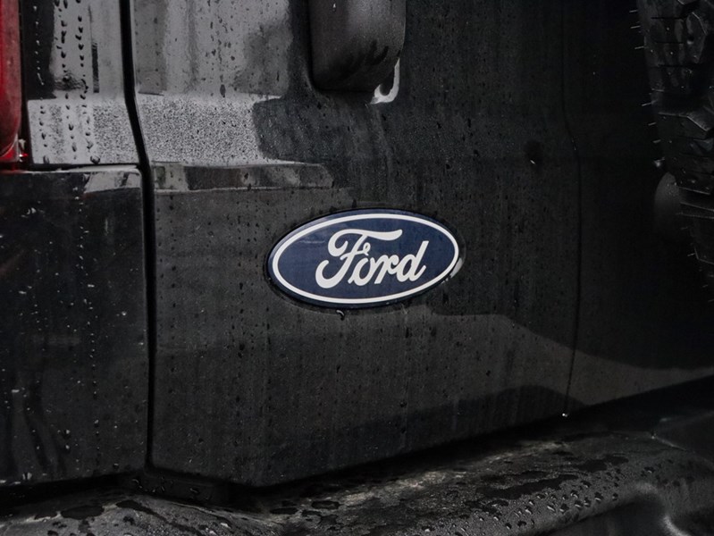 2026 Ford Bronco Big Bend | 4X4 | 2.3L | Hard Top |Blk Pk |Side Stp