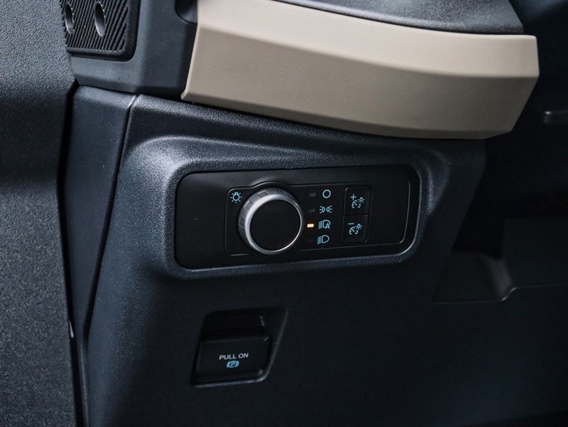 2026 Ford Bronco Big Bend | 4X4 | 2.3L | Hard Top |Blk Pk |Side Stp