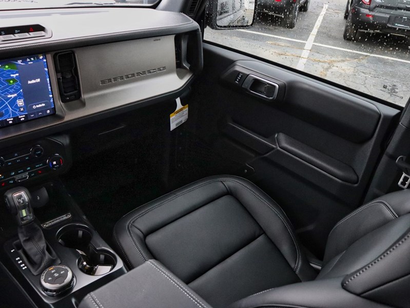 2026 Ford Bronco Outer Banks | 4X4 | 2.3L | 312A |Hard Top | Blk Pk