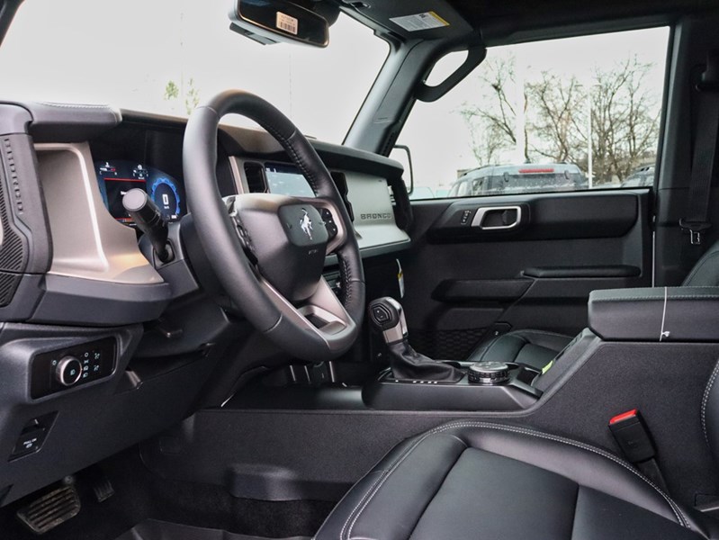 2026 Ford Bronco Outer Banks | 4X4 | 2.3L | 312A | Hard Top |Blk Pk