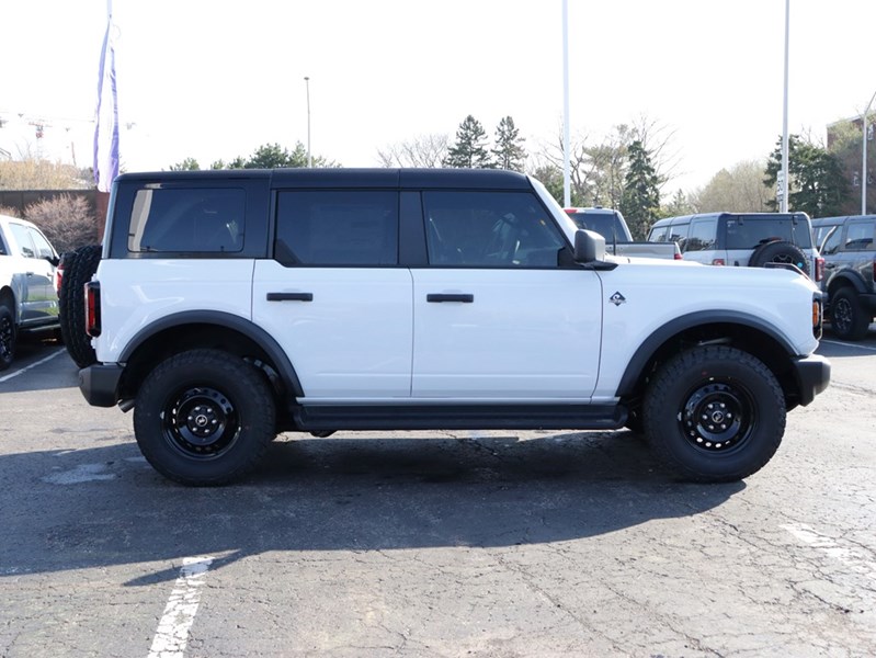 2026 Ford Bronco Outer Banks | 4X4 | 2.7L | 314A | Hard Top |Blk Pk