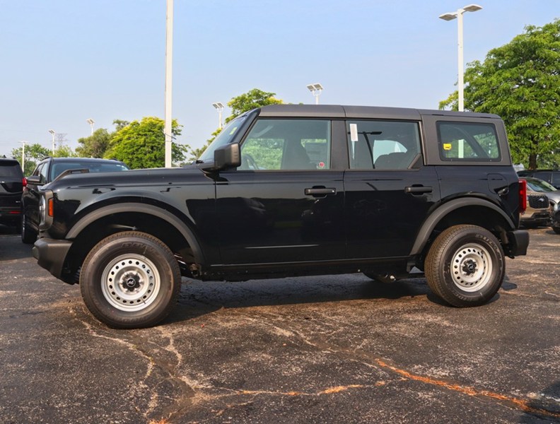 2026 Ford Bronco Base | 4X4 | 2.3L | Auto | Hard Top | Sd Hd Lnr
