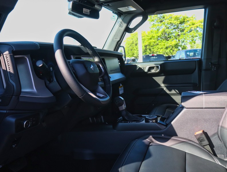 2026 Ford Bronco Outer Banks | 4X4 | 2.3L | Hard Top | Sd Hd Lnr
