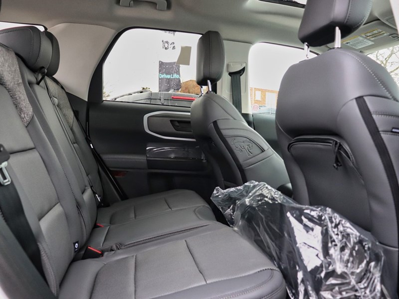 2026 Ford Bronco Sport Badlands | 4X4 | 2.0L | ROOF | TECH PKG | CRGO MGM