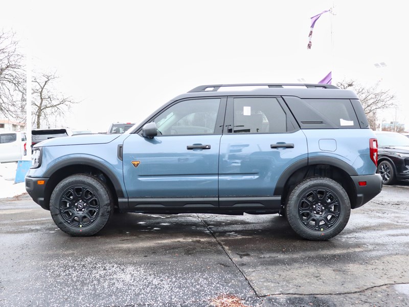2026 Ford Bronco Sport Badlands | 4X4 | 2.0L | TECH PKG | ROOF | CRGO MGM